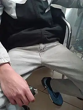 Skinboy06 online show from March 26, 2026, 9:59 am