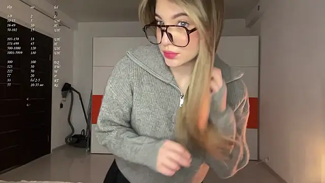 Snapshot of 1Kellynaive chatting on March 24, 2026, 3:06 pm 1Kellynaive online show from March 24, 2026, 3:06 pm