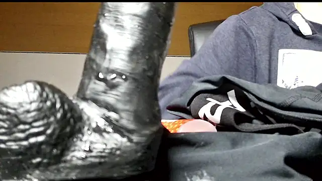 Snapshot of leggingshot1 chatting on March 25, 2026, 7:31 pm leggingshot1 online show from March 25, 2026, 7:31 pm