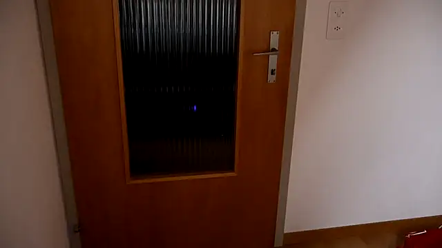 Snapshot of leggingshot1 chatting on May 8, 2026, 8:14 pm leggingshot1 online show from May 8, 2026, 8:14 pm