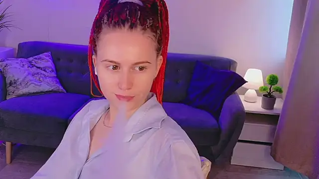 Snapshot of Lover_Daisy_ chatting on June 13, 2026, 6:00 am Lover Daisy online show from June 13, 2026, 6:00 am