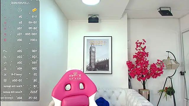 Snapshot of Natalia_cartier chatting on June 20, 2026, 3:20 am Natalia cartier online show from June 20, 2026, 3:20 am