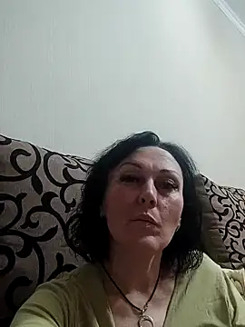 HelgaDennis online show from March 27, 2026, 9:03 pm