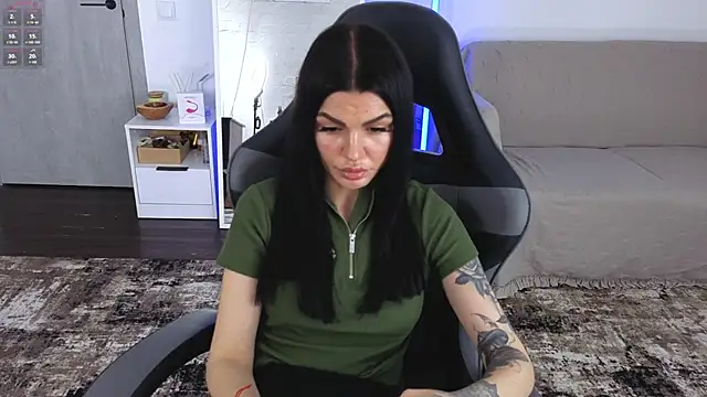 Snapshot of AnacondaOnn chatting on March 20, 2026, 6:46 pm AnacondaOnn online show from March 20, 2026, 6:46 pm