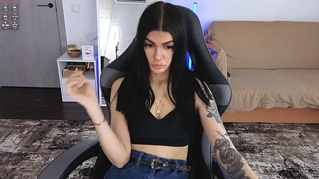 Snapshot of AnacondaOnn chatting on March 26, 2026, 9:37 am AnacondaOnn online show from March 26, 2026, 9:37 am