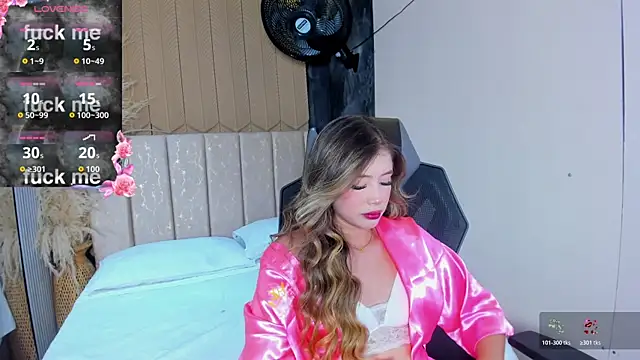 Snapshot of EmilyJohnsoon chatting on April 11, 2026, 8:46 pm EmilyJohnsoon online show from April 11, 2026, 8:46 pm