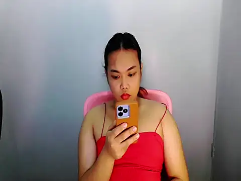 Gel Huge Butt online show from April 7, 2026, 7:25 pm