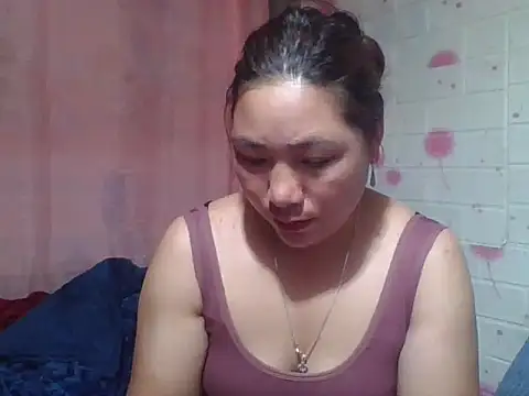 Hena   online show from April 4, 2026, 7:17 am