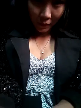 Snapshot of Personality-girl- chatting on March 25, 2026, 2:17 am Personality-girl- online show from March 25, 2026, 2:17 am