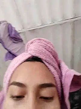 Sexy sara outdoorss online show from April 9, 2026, 3:28 pm