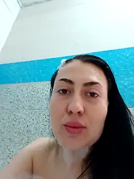 regina6125 online show from April 13, 2026, 6:52 am