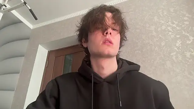 tomasdickpick online show from April 21, 2026, 7:25 am