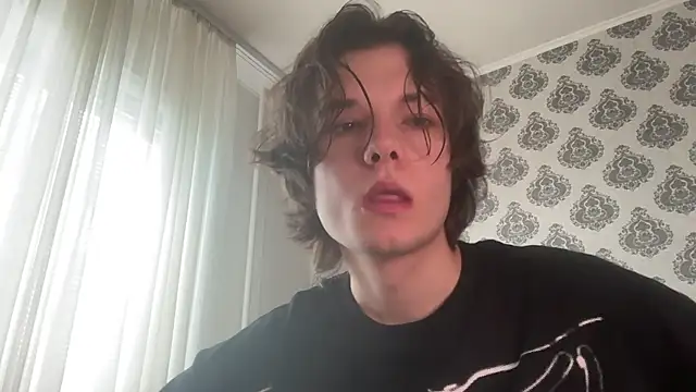Snapshot of tomasdickpick chatting on June 14, 2026, 7:21 am tomasdickpick online show from June 14, 2026, 7:21 am