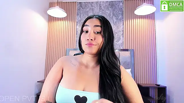 Snapshot of Sulay_Kim chatting on April 20, 2026, 7:04 pm Sulay Kim online show from April 20, 2026, 7:04 pm