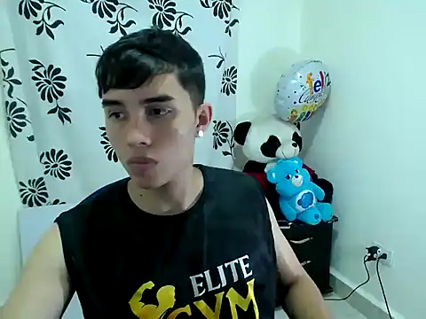 Fher rivers1 online show from May 5, 2026, 1:46 am