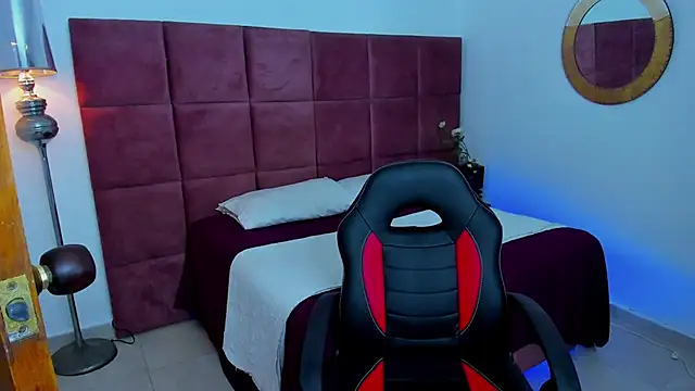 Snapshot of LORD_HERAKLES chatting on March 25, 2026, 5:57 am LORD HERAKLES online show from March 25, 2026, 5:57 am