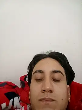 EsmeraldaNaim online show from April 19, 2026, 1:43 pm