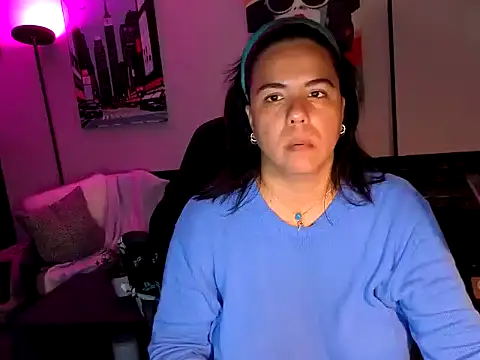 HannaJonns online show from April 7, 2026, 7:14 pm