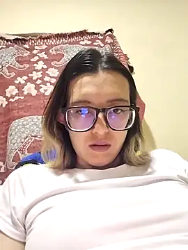 Greta silber26 online show from March 26, 2026, 6:13 pm