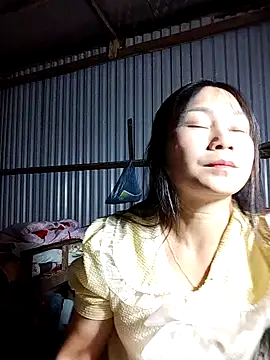 Cute-flowers online show from April 3, 2026, 1:31 pm
