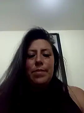 bella smit1 online show from March 30, 2026, 3:40 am