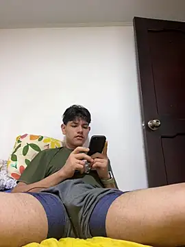 Snapshot of juanma759 chatting on April 8, 2026, 7:36 pm juanma759 online show from April 8, 2026, 7:36 pm