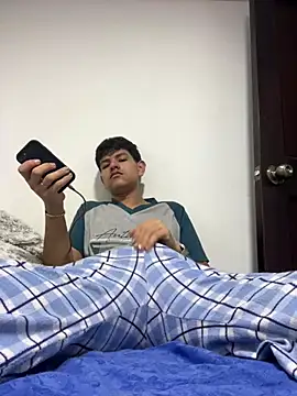 Snapshot of juanma759 chatting on May 12, 2026, 2:30 am juanma759 online show from May 12, 2026, 2:30 am