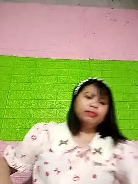 Snapshot of Dumi_009 chatting on May 7, 2026, 10:04 pm Dumi 009 online show from May 7, 2026, 10:04 pm