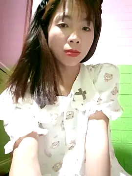 Snapshot of AmyLinee01 chatting on April 30, 2026, 5:36 am AmyLinee01 online show from April 30, 2026, 5:36 am