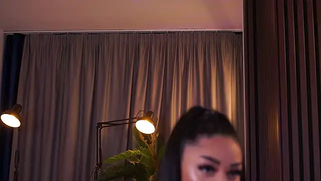 LatinaMorene online show from March 25, 2026, 7:31 pm