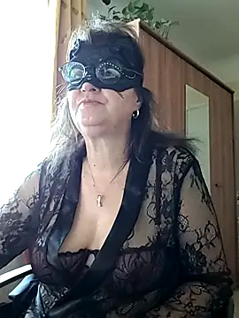 Chrismaturefrench online show from March 26, 2026, 4:01 pm