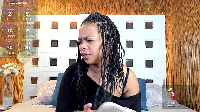 Snapshot of andreazoe chatting on April 13, 2026, 2:00 pm andreazoe online show from April 13, 2026, 2:00 pm