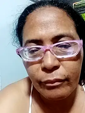 Snapshot of sexymomsn chatting on May 17, 2026, 12:01 pm sexymomsn online show from May 17, 2026, 12:01 pm
