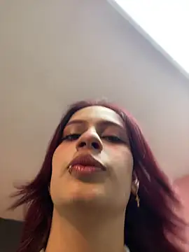 Snapshot of steffmontespink18 chatting on June 15, 2026, 1:24 pm steffmontespink18 online show from June 15, 2026, 1:24 pm