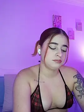 Snapshot of martina_connor1 chatting on May 20, 2026, 4:46 pm martina connor1 online show from May 20, 2026, 4:46 pm