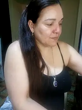 Zuleyka 69 online show from May 7, 2026, 10:59 pm