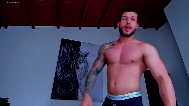 Santos ramirez1 online show from April 5, 2026, 3:09 pm