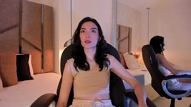 Bella Nova   online show from March 23, 2026, 8:35 pm