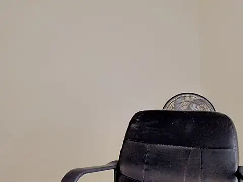 Snapshot of Lunita_Sweett chatting on April 15, 2026, 3:08 pm Lunita Sweett online show from April 15, 2026, 3:08 pm