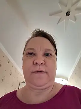  Yourpussy  online show from May 9, 2026, 6:07 am