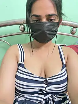 INAYA8855UU online show from May 28, 2026, 11:07 am