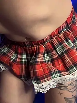 Snapshot of PolizistinKatja chatting on March 25, 2026, 7:20 pm PolizistinKatja online show from March 25, 2026, 7:20 pm