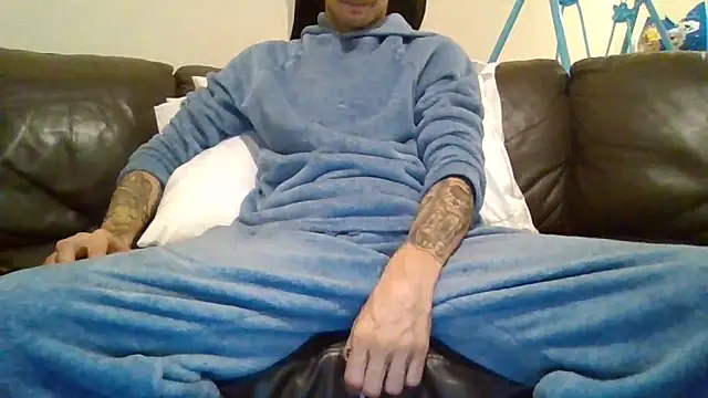 Snapshot of feetlovrr94 chatting on May 12, 2026, 11:13 pm feetlovrr94 online show from May 12, 2026, 11:13 pm