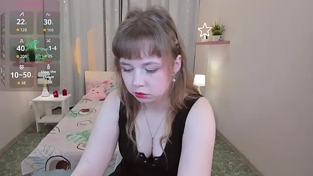 LeonaHicks online show from April 1, 2026, 6:03 am