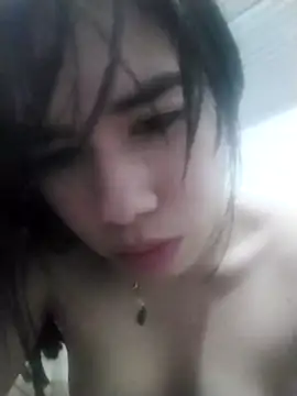 Snapshot of lizeth_wong chatting on April 19, 2026, 5:40 am lizeth wong online show from April 19, 2026, 5:40 am