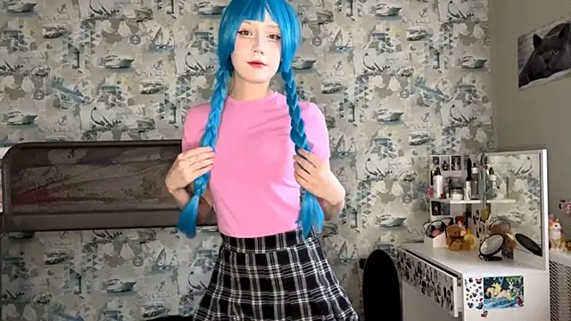 Love you Kim online show from April 6, 2026, 1:45 pm