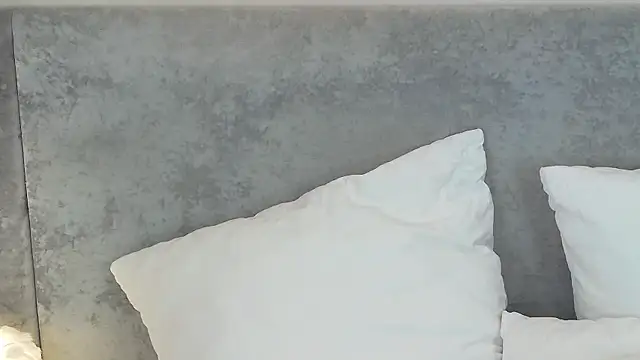 Snapshot of Lana_Drake chatting on April 1, 2026, 8:15 am Lana Drake online show from April 1, 2026, 8:15 am