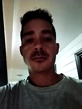 Snapshot of Gabriel_leon33 chatting on June 11, 2026, 3:48 am Gabriel leon33 online show from June 11, 2026, 3:48 am