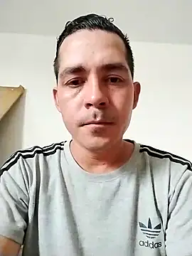 Snapshot of Gabriel_leon33 chatting on June 14, 2026, 6:54 pm Gabriel leon33 online show from June 14, 2026, 6:54 pm