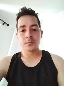 Snapshot of Gabriel_leon33 chatting on June 25, 2026, 8:02 pm Gabriel leon33 online show from June 25, 2026, 8:02 pm